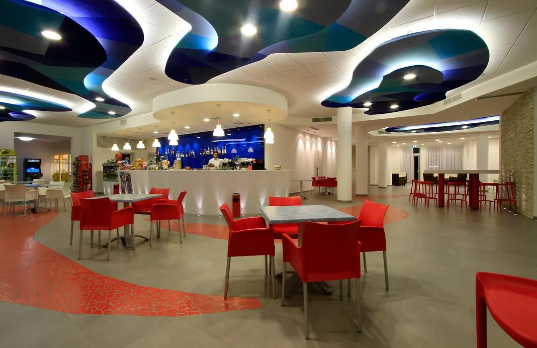 Club Village&Hotel Spiaggia Romea-1